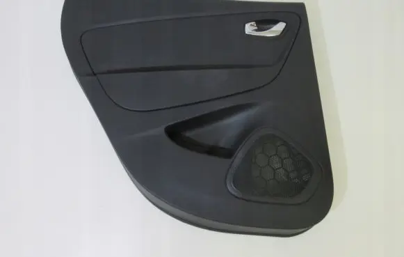 Renault Captur Rear door card panel trim