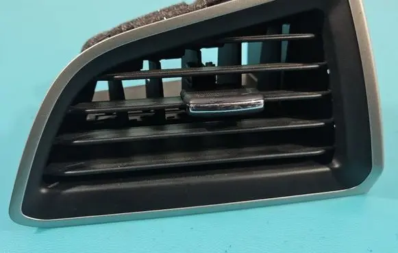 Ford S-MAX Dashboard air vent grill cover trim EM2B19893A IMPRK1516716