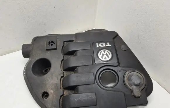 Volkswagen PASSAT B5.5 Engine cover (trim) 038103925GL