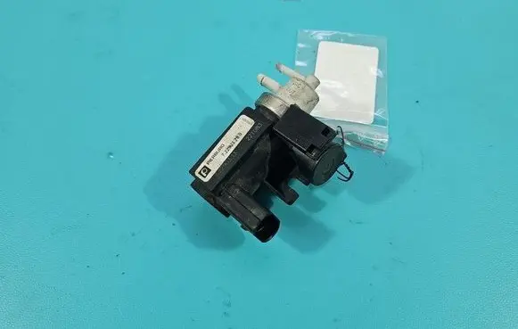 Audi A4 S4 B7 8E 8H Turbo solenoid valve 72290313 IMPRK1492546