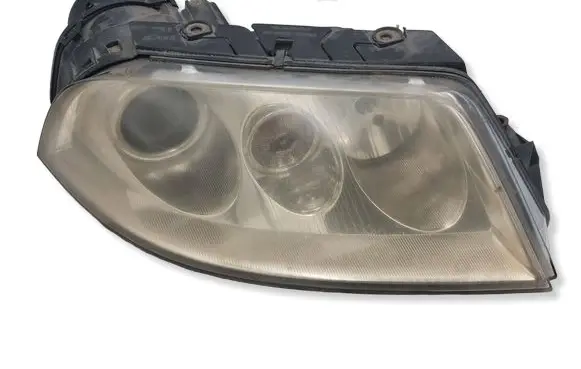 Volkswagen PASSAT B5.5 Headlight/headlamp 