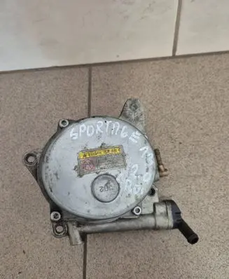 KIA Sportage Vacuum pump 288102F000