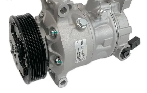 Volkswagen Crafter Air conditioning (A/C) compressor (pump) 2E0820803B