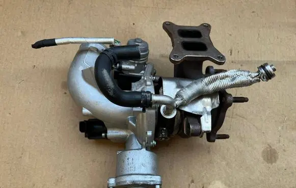 Audi A4 S4 B8 8K Turbo 06L145701H 06L145725R