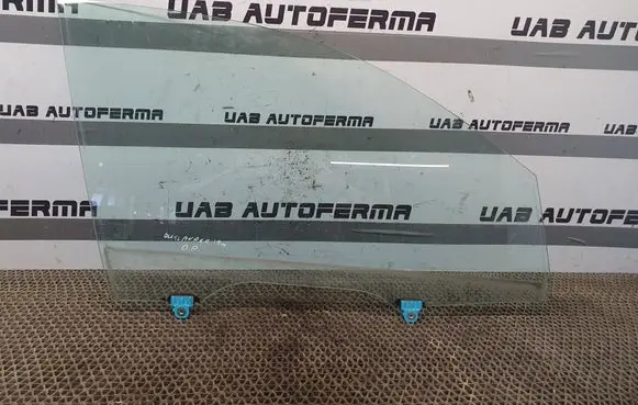 Mitsubishi Outlander Front door window glass four-door