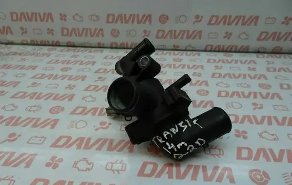 Thermostat/thermostat housing