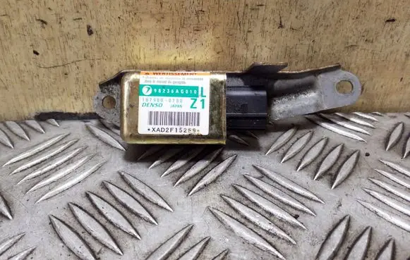 Subaru Outback Airbag deployment crash/impact sensor 98236AG010 1879000700