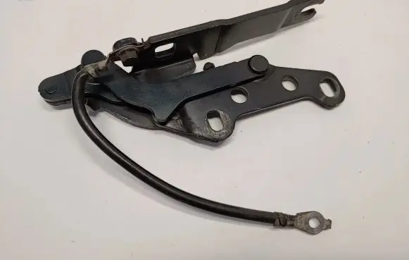 BMW Z4 E85 E86 Engine bonnet/hood hinges 7016171 41617068279