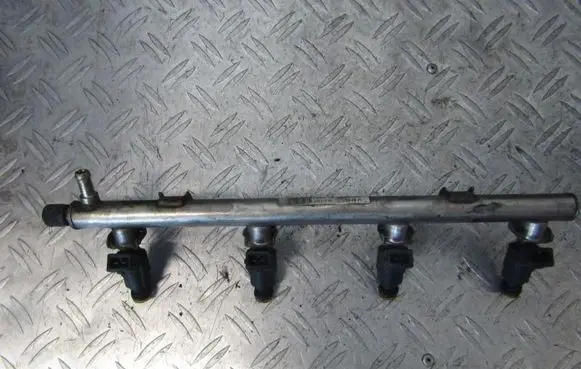 Mercedes-Benz A W168 Fuel main line pipe 96614001 868262