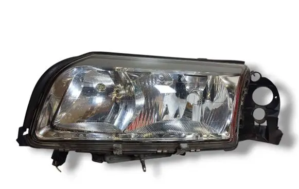 Volvo S80 Headlight/headlamp 89005046 8620662