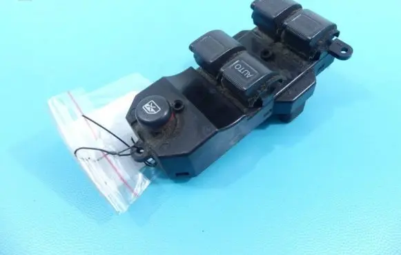 Honda Civic Electric window control switch 35750-S5L-T010-M1 IMPRK1166225