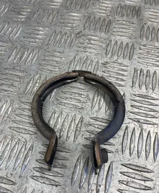 BMW 3 E90 E91 Muffler pipe connector clamp 7806991