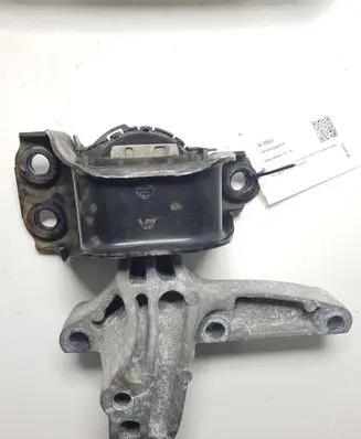 Nissan Qashqai Engine mount bracket 112848459R