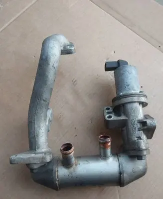 Mitsubishi Pajero EGR valve 4A101