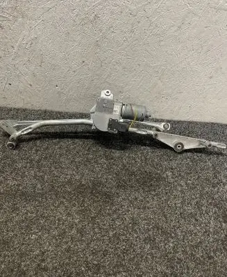 Mercedes-Benz SL R231 Front wiper linkage and motor A2318200142