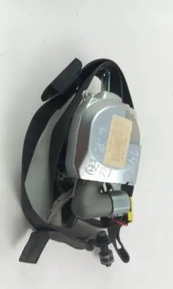 KIA Pro Cee'd II Front seatbelt