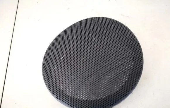 Side speaker trim/cover