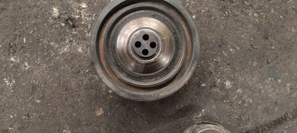 BMW X5 E53 Crankshaft pulley 