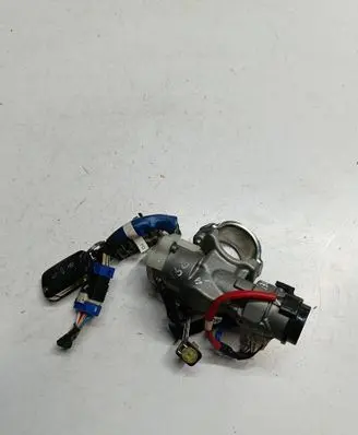 Hyundai i30 Ignition lock FDZDC2