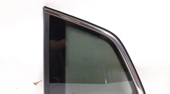 Volkswagen Tiguan Allspace Rear side window 5NN845041E