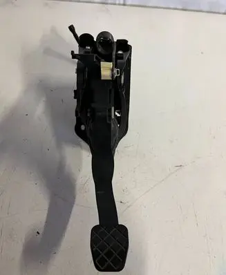 Clutch pedal