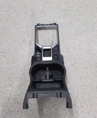 Subaru Forester SK Gear shifter surround trim plastic 92122SJ200 92183SJ000 66155SJ000