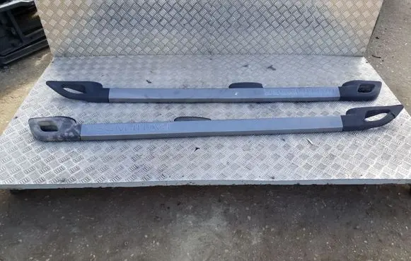 Nissan Pathfinder R51 Roof bar rail