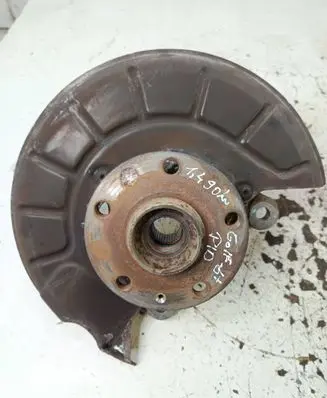Volkswagen Golf Plus Front wheel hub