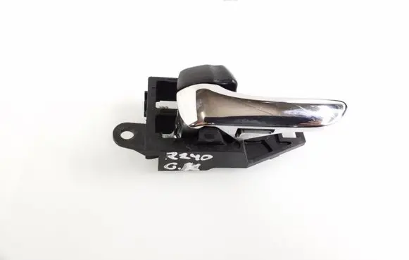 Toyota Avensis Verso Rear door interior handle