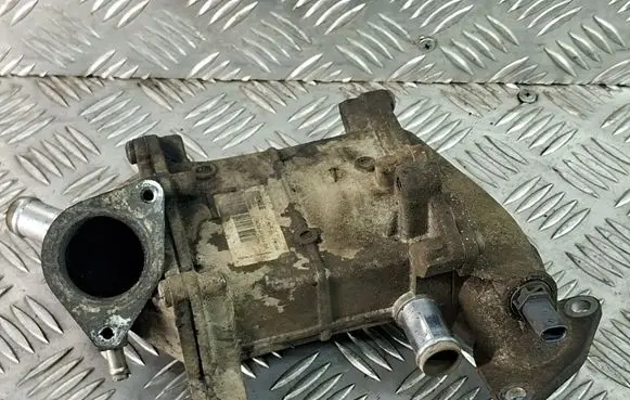 Land Rover Evoque I EGR valve cooler G4D39F464BA