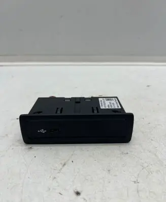 Mercedes-Benz EQA USB socket connector A2478203902 SW1751 0417575