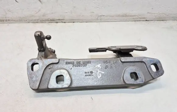 Mini Clubman F54 Tailgate/trunk/boot hinge 7438737