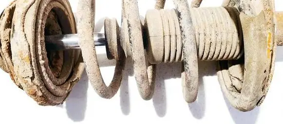 Nissan X-Trail T30 Rear coil spring 