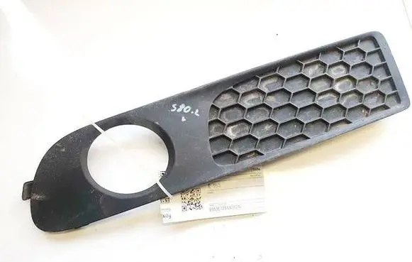 Volvo S80 Front bumper lower grill 30655929