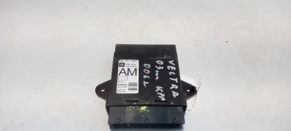 Opel Vectra C Door control unit/module 13111457 13111457AM 5WK46002