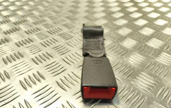 Fiat Croma Rear seatbelt buckle 33052842 C383 260405
