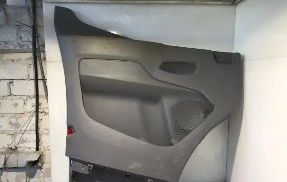 Front door card panel trim