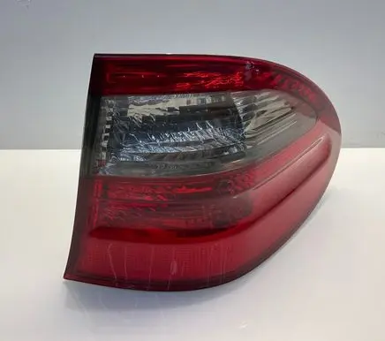 Mercedes-Benz E W211 Rear/tail lights A2118201264 2118201264