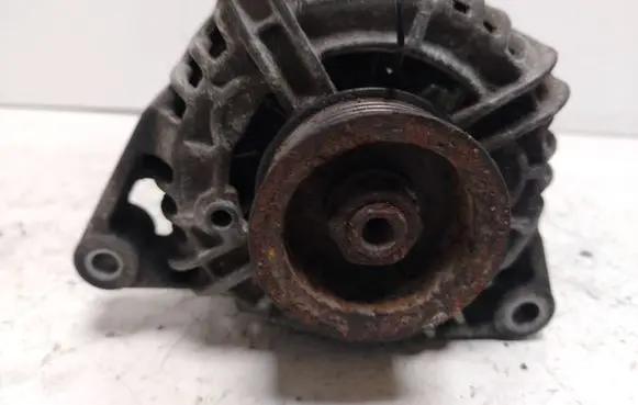 Audi A6 S6 C5 4B Generator/alternator 078903016AB 0124525008