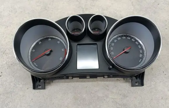 Opel Insignia A Speedometer (instrument cluster) 13327313