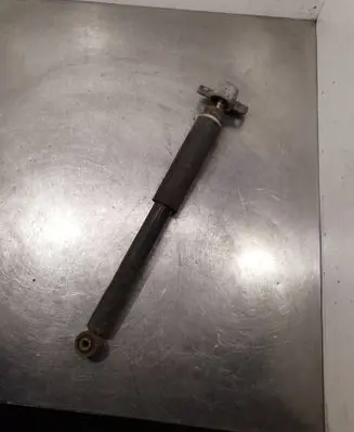 Chevrolet Orlando Rear shock absorber/damper 13279250