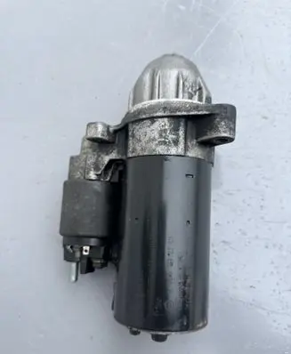Mercedes-Benz C W204 Starter motor 0001115047 A0061512501