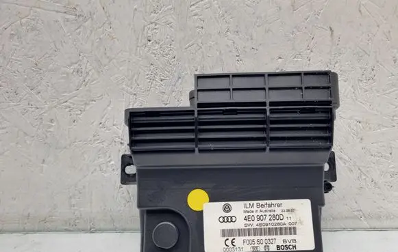 Audi A8 S8 D3 4E Power management control unit 4E0907280D