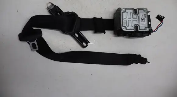 Mercedes-Benz CLS C219 Front seatbelt 2118605586