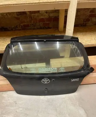 Toyota Yaris Tailgate/trunk/boot lid