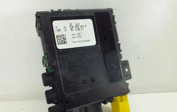 Volkswagen PASSAT B6 Steering angle sensor 3C0953549m 05113851