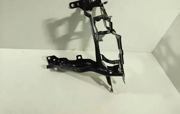 BMW X5 G05 Headlight/headlamp mounting bracket 51647421710