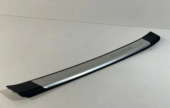 Skoda Octavia Mk3 (5E) Front sill trim cover 5E0853491F