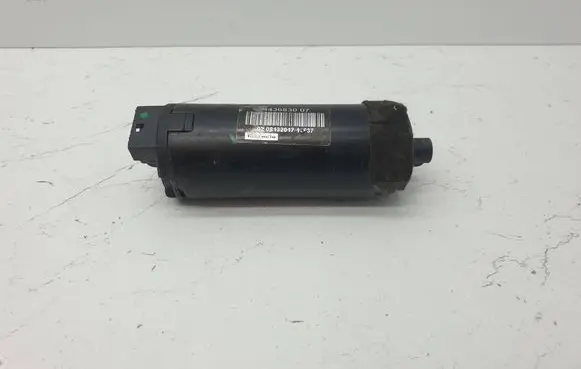Tesla Model S Seat adjustment motor 443683007 08132017