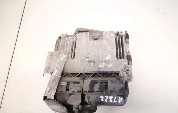 Skoda Octavia Mk2 (1Z) Engine control unit/module 03g906021lb 0281013238
